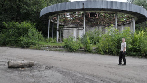 В Воронеже на месте заброшенного здания в Центральном парке появится ресторан с подсветкой
