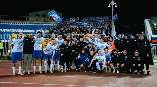 По итогам 14 сыгранных матчей воронежский «Факел» выдал лучший старт в Первой лиге за всю постсоветскую историю