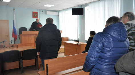 В Воронежской области виновному в смертельном ДТП полицейскому дали 2 года колонии