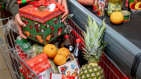 К Новому году торговая сеть «ПОБЕДА» подготовила ежедневные подарки и розыгрыш 100 тыс рублей