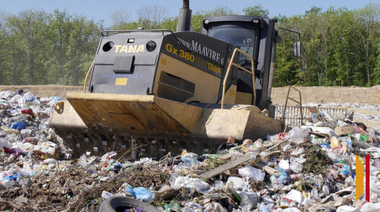 СК возбудил уголовное дело после пожаров на мусорном полигоне в Острогожске Воронежской области