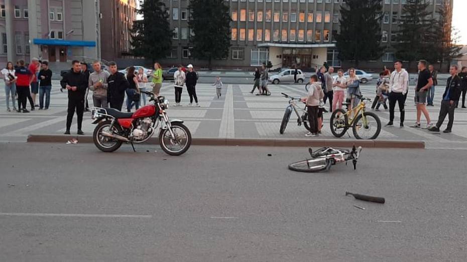 В Воронежской области 15-летний мотоциклист сбил на «зебре» ровесника-велосипедиста