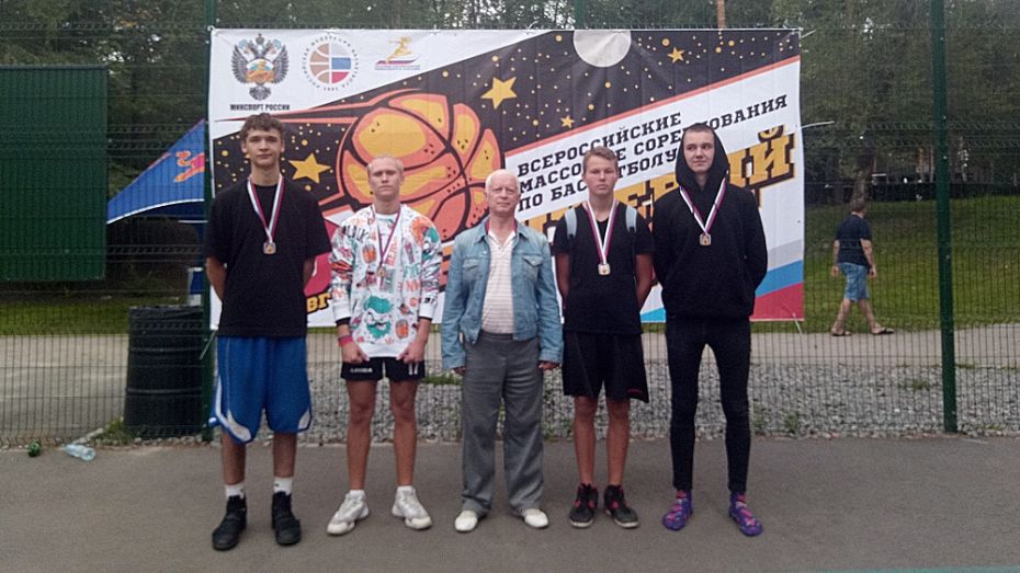 Рамонские баскетболисты завоевали «серебро» на Всероссийских соревнованиях по стритболу