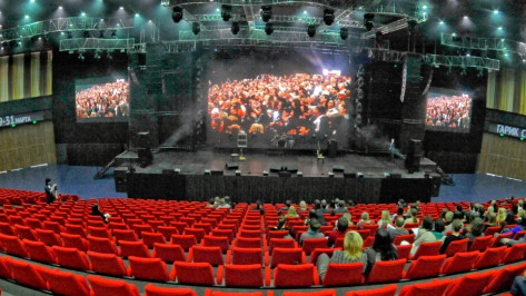 В Воронеже перенесли концерты певца Александра Панайотова и группы MBand