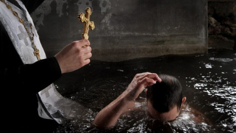 Воронежцев впервые будут крестить в реке