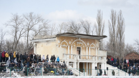 Власти Воронежа спешно отремонтируют стадион «Чайка» к приезду федерального министра
