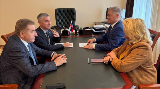 Депутат Госдумы от Воронежской области Евгений Ревенко встретился с новым руководством фракции «Единая Россия»