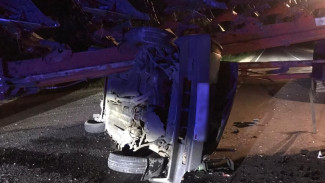 Под Воронежем «Лада» врезалась в трактор: пострадал 20-летний пассажир