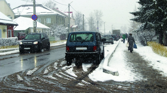 В Новоусманском районе из-за снегопада произошло 4 ДТП