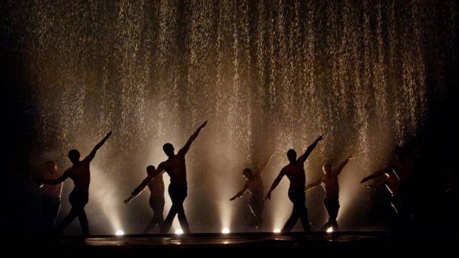 Питерский театр танца «Искушение» покажет в Воронеже спектакль «Дышу тобой»