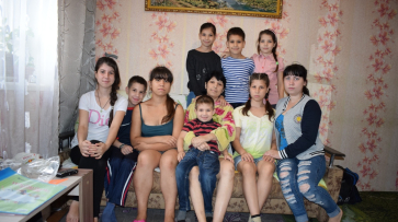 В Борисоглебске онкобольная мать 10 детей попросила помощи