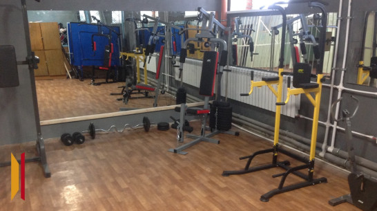 Для Костенской средней школы закупили новое спортивное оборудование