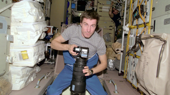 Воронеж первым примет мировую фотовыставку космонавта Сергея Крикалева