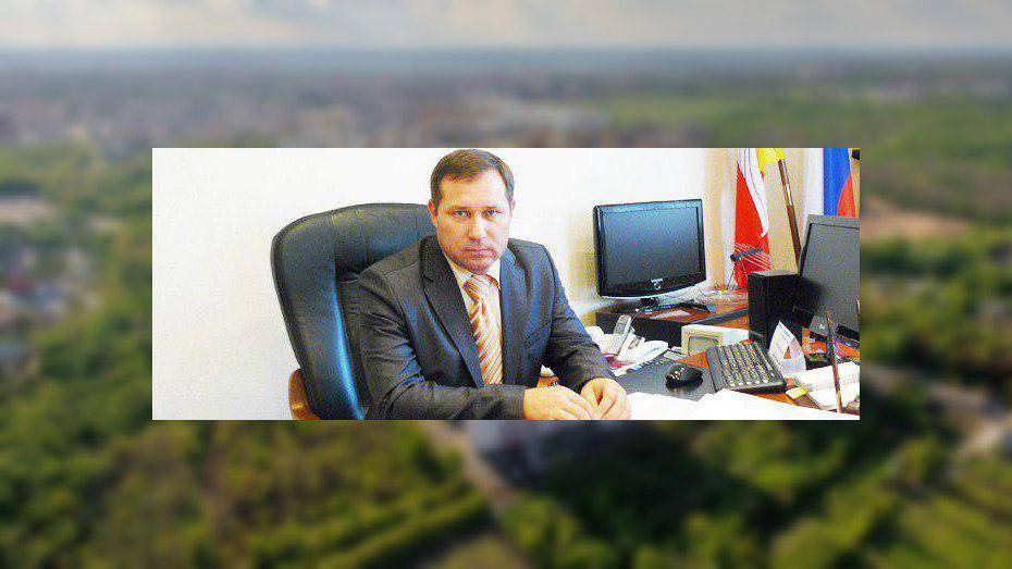В Воронежской области глава администрации Репьевского района подал в отставку
