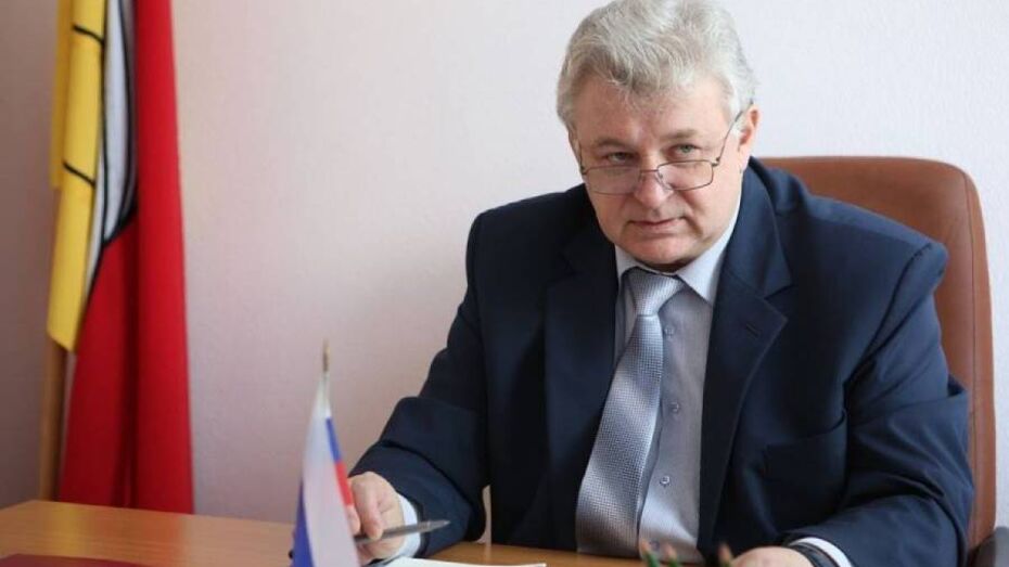 Воронежский губернатор поздравил с юбилеем председателя комитета облдумы