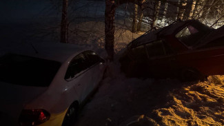 Под Воронежем водитель «шестерки» врезался в Volkswagen и попал в больницу