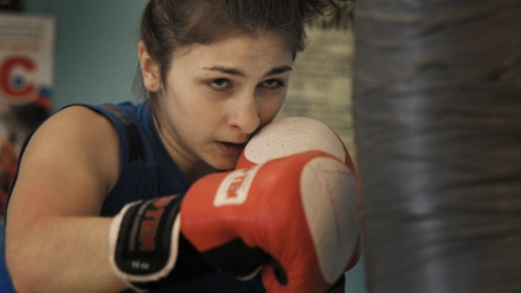Воронежская спортсменка дебютировала в профессиональном боксе