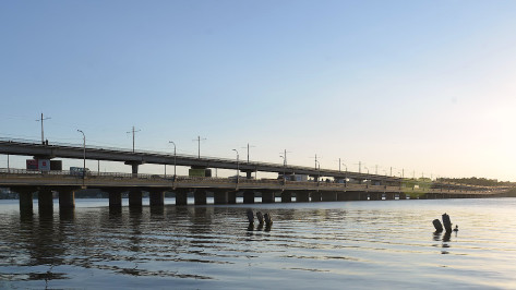 Мэрия Воронежа отвергла идею выделенной полосы для маршруток на 2-м ярусе Северного моста