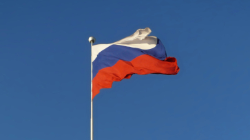 Все воронежские детсады и вузы будут обязаны вывешивать флаг России