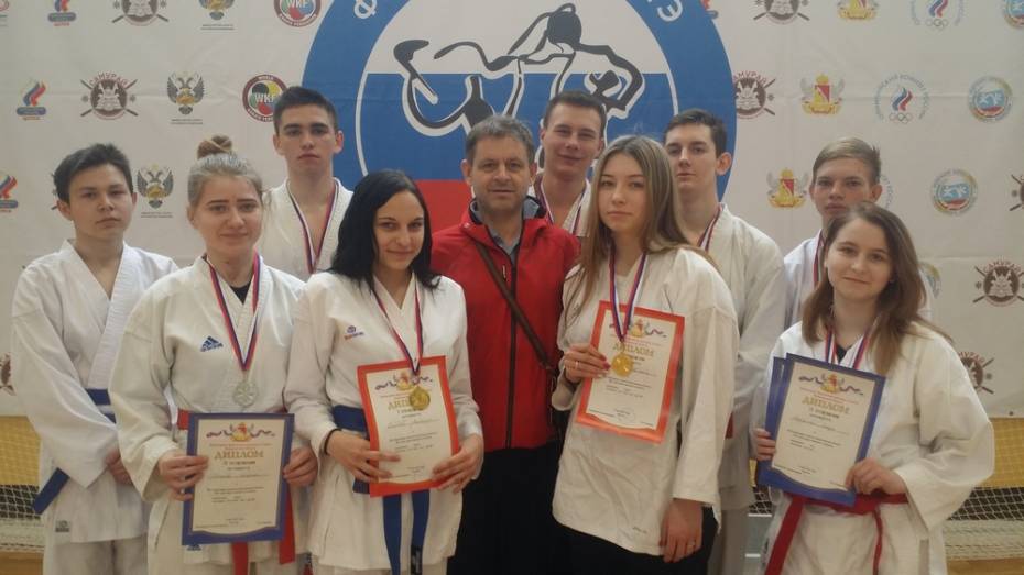 Команда бобровских каратистов стала победителем XIX Областной спартакиады учащихся