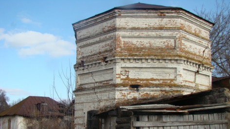 Поселок Новохоперского района до сих пор обеспечивает водой водонапорная башня усадьбы Раевских