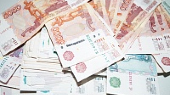 В половине воронежских фирм разница зарплат руководителя и рядового сотрудника колеблется от пяти до 50 раз