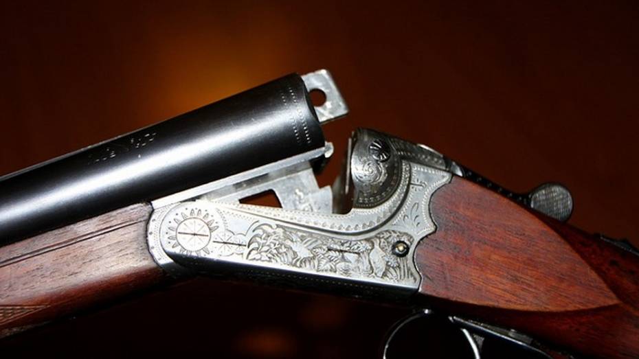 В Нижнедевицком районе на охоте умер мужчина