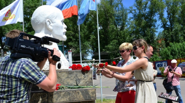 В Воронежской области установили бюст Ленина 