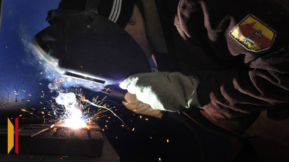В Воронежской области сварщикам готовы платить 150 тыс рублей