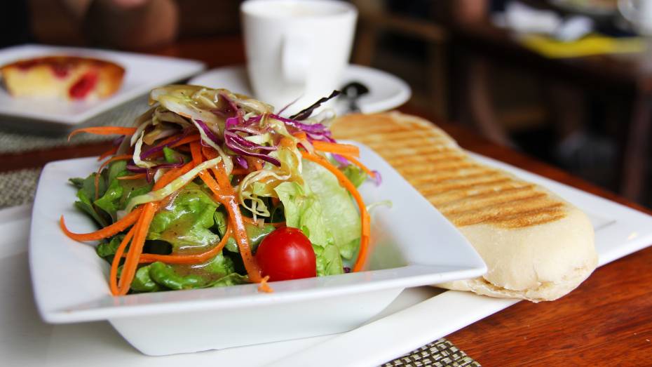 Воронежцам дали советы, как сбалансировать рацион после новогодних праздников