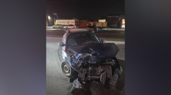 В Воронежской области пьяный водитель KIA развернулся через сплошную и влетел в «Ладу»