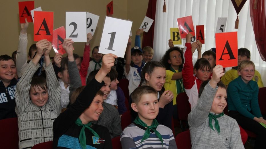 Аннинские школьники приняли участие в конкурсе на лучшее знание ПДД