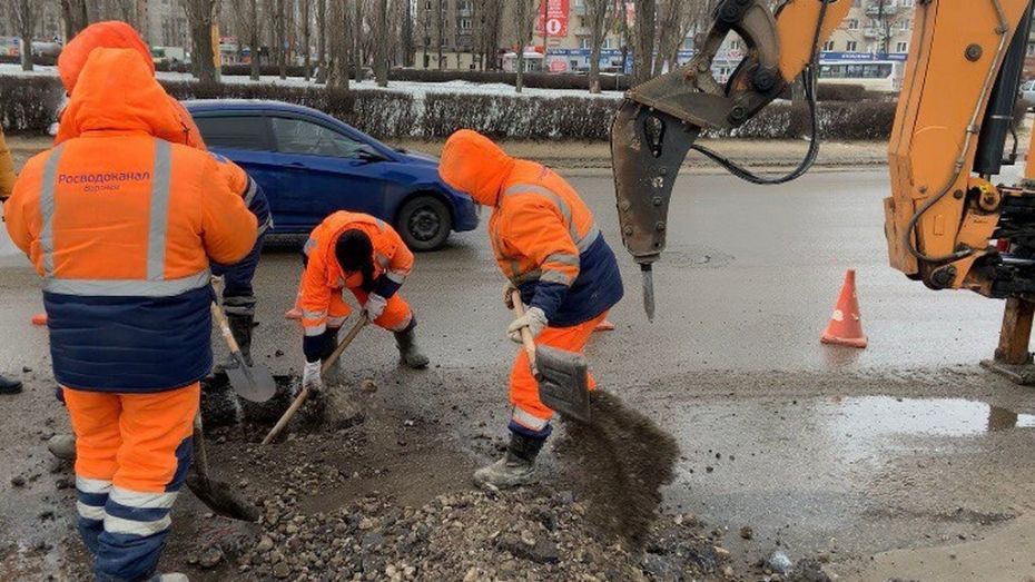 «РВК-Воронеж» нашел место повреждения канализации на Остужевском кольце
