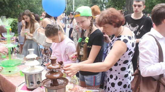 Воронежский ГУИТ устроил абитуриентам День шоколада