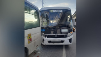 Появились подробности ДТП с автобусами на Северном мосту в Воронеже: пострадала пассажирка