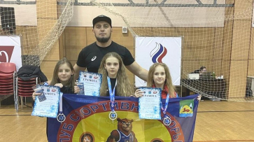 Лискинские спортсменки взяли 3 медали на всероссийских соревнованиях по вольной борьбе