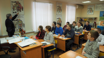 Выпускники подали более 20 тыс заявлений в колледжи Воронежа и области