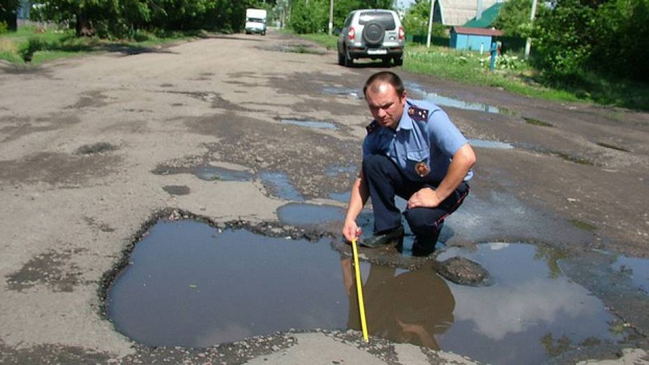 На ремонт дорог и дворов Эртильский район получит из областного бюджета   более 7 млн рублей