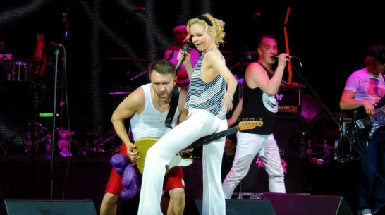 Группировка «Ленинград» лишилась солистки накануне концерта в Воронеже