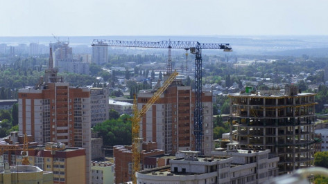 Застройщики представили проекты развития 3 кварталов в Воронеже
