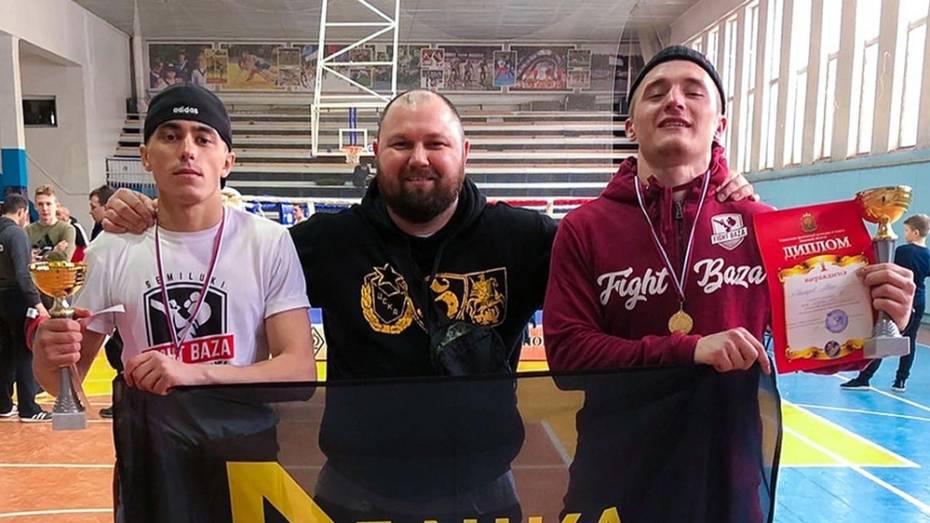 Семилукские боксеры привезли 2 золотые медали с чемпионата Липецкой области