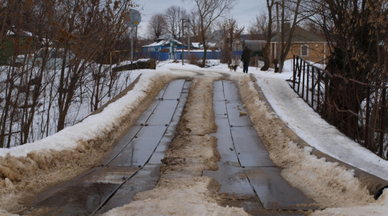 В семилукском селе началось строительство моста через реку Гнилуша