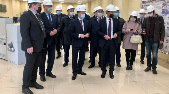 Алексей Гордеев оценил производственные мощности воронежского филиала «Квадры»