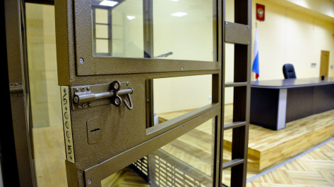 Воронежский суд отсрочил приговор управляющей заправками, присвоившей 12,7 млн