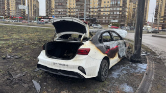 В Воронеже нашли водителя, бросившего пассажирку в горящей машине