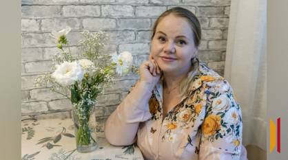 «Он называл меня принцессой, а в переписке с мамой – тупой блондинкой»: жительница Воронежа Хельга Ирэ рассказала о разводе с супругом-африканцем