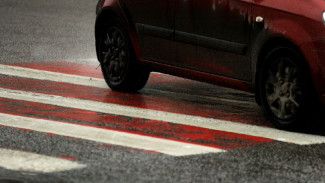 В Воронеже автоледи сбила на пешеходном переходе 13-летнюю девочку 