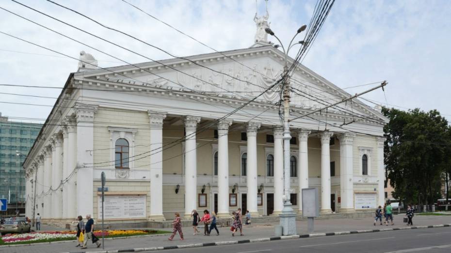 Площадь Ленина в Воронеже перекроют из-за конкурса детских оркестров