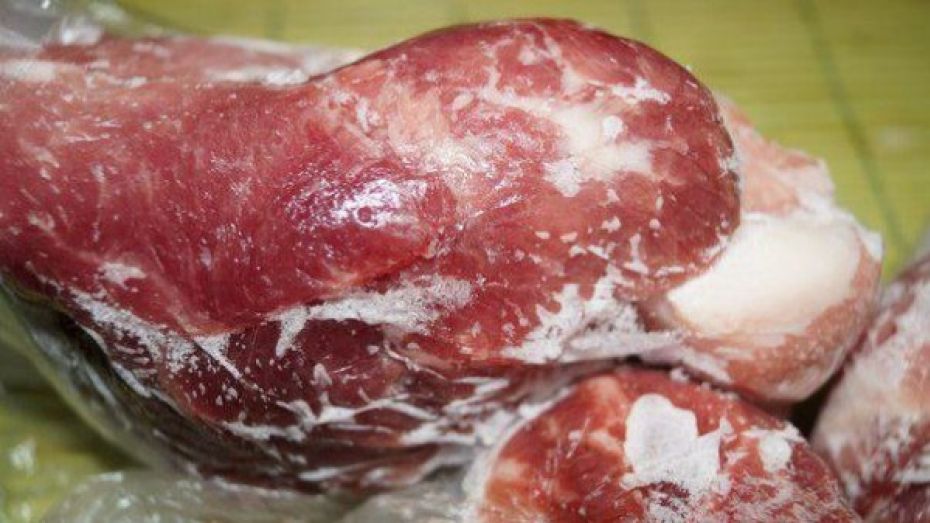 Воронежский Роспотребнадзор снял с продажи 2 т опасного мяса в 2016 году