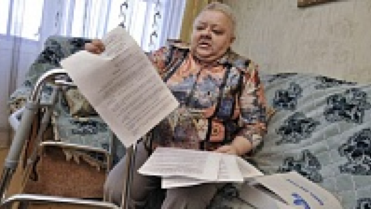 Воронежская пенсионерка подала десятимиллионный иск к банку, лицемерно извинявшемуся за попытки взыскать долг с ее покойного сына